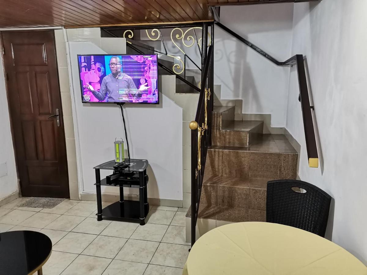 דואלה Residence Hoteliere Mb-4D מראה חיצוני תמונה